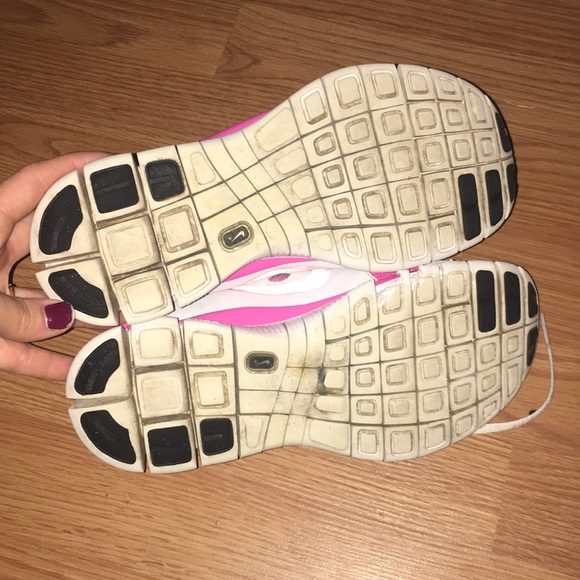 Nike Free Runs Nike ID Shoes - Picture 6 of 7